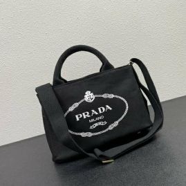 Picture of Prada Lady Handbags _SKUfw119164065fw